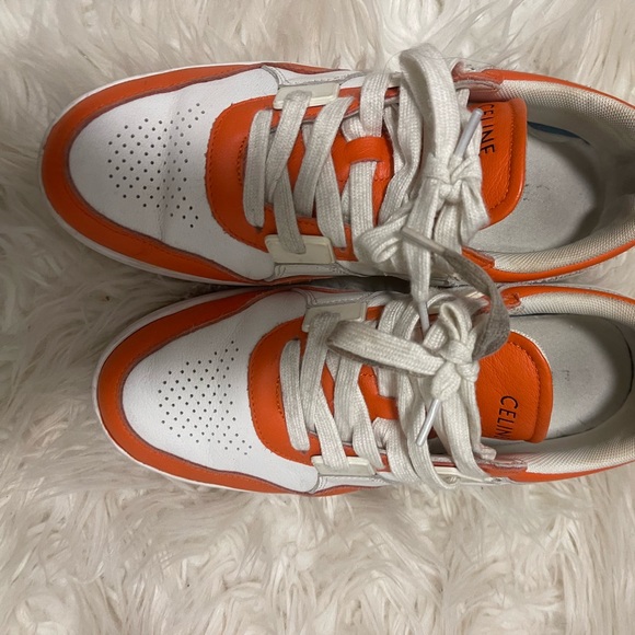 SOLD Orange and white shoes sneakers - Picture 1 of 5